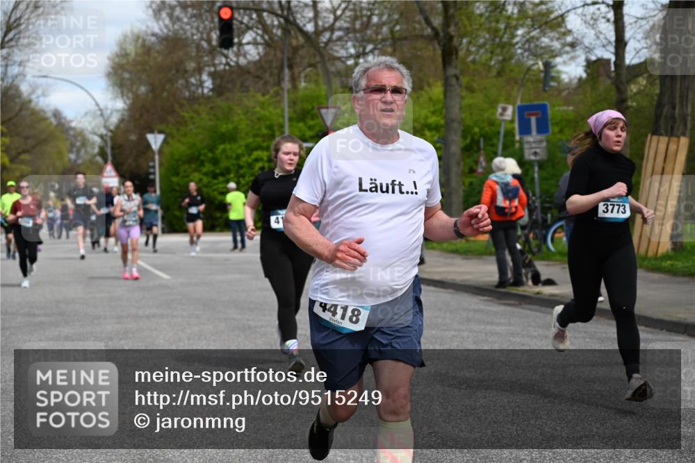 12.04.2026 - 45. Internationalen Wilhelmsburger Insellauf J. Mangold http://msf.ph/oto/9515249 12.04.2026 13:14:36 Ziel 3360, 3443, 3469, 2107, 4421, 5242, 3425, 5142, 4852, 2430, 5813, 4747, 3773, 5602, 4960, 4418, 5156, 4111, 3306, 3328, 2772, 5348, 4837, 4838, 4669, 2110, 4695, 2815, 2785, 2043, 2118, 5755, 5029, 4662, 4663 meine-sportfotos.de
