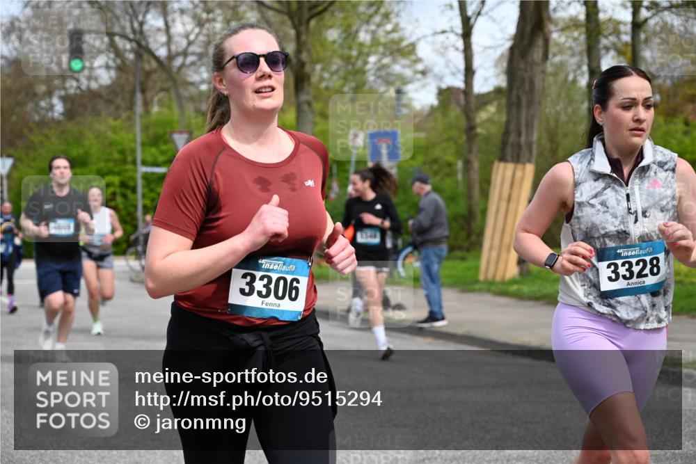 12.04.2026 - 45. Internationalen Wilhelmsburger Insellauf J. Mangold http://msf.ph/oto/9515294 12.04.2026 13:14:42 Ziel 3469, 2107, 4421, 5242, 3425, 5142, 4852, 2430, 5813, 4747, 3773, 5602, 4960, 4418, 5156, 4111, 3306, 3328, 2772, 5348, 4837, 4838, 4669, 2110, 4695, 2815, 2785, 2043, 2118, 2043, 2118, 5755, 5029, 4662, 4663, 4559, 3308, 3881 meine-sportfotos.de