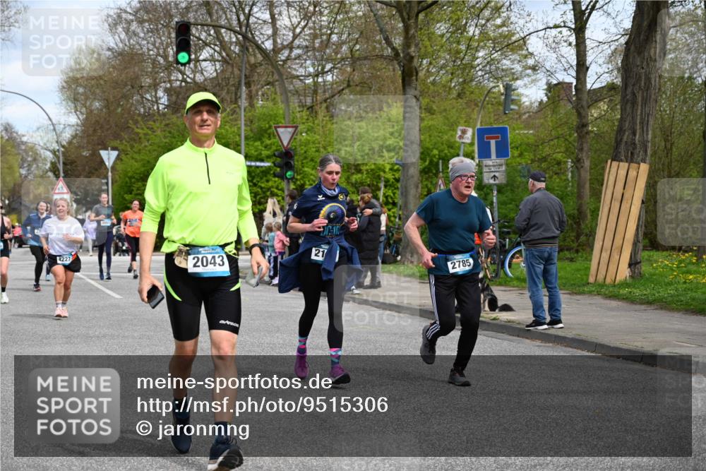 12.04.2026 - 45. Internationalen Wilhelmsburger Insellauf J. Mangold http://msf.ph/oto/9515306 12.04.2026 13:14:46 Ziel 5142, 4852, 2430, 5813, 4747, 3773, 5602, 4960, 4418, 5156, 4111, 3306, 3328, 2772, 5348, 4837, 4838, 4669, 2110, 4695, 2815, 2785, 2043, 2118, 5755, 5029, 4662, 4663, 4559, 3308, 3881, 3882, 3767, 3765 meine-sportfotos.de
