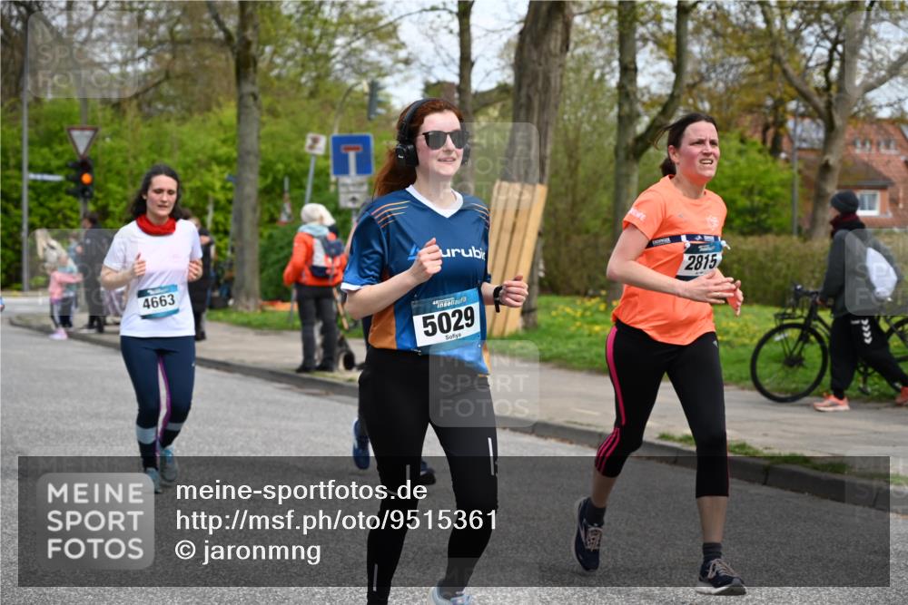 12.04.2026 - 45. Internationalen Wilhelmsburger Insellauf J. Mangold http://msf.ph/oto/9515361 12.04.2026 13:14:54 Ziel 3773, 5602, 4960, 4418, 5156, 4111, 3306, 3328, 2772, 5348, 4837, 4838, 4669, 2110, 4695, 2815, 2785, 2043, 2118, 2043, 2118, 5755, 5029, 4662, 4663, 4559, 3308, 3881, 3881, 3882, 3767, 3765, 4366, 4227, 3232, 2774, 5725 meine-sportfotos.de