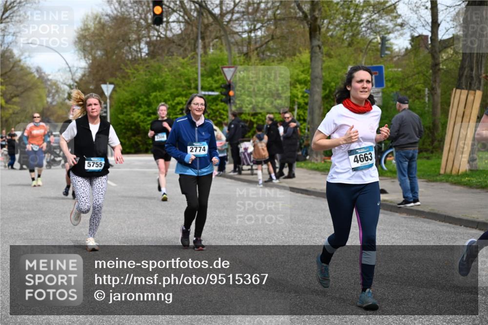 12.04.2026 - 45. Internationalen Wilhelmsburger Insellauf J. Mangold http://msf.ph/oto/9515367 12.04.2026 13:14:54 Ziel 3773, 5602, 4960, 4418, 5156, 4111, 3306, 3328, 2772, 5348, 4837, 4838, 4669, 2110, 4695, 2815, 2785, 2043, 2118, 2043, 2118, 5755, 5029, 4662, 4663, 4559, 3308, 3881, 3881, 3882, 3767, 3765, 4366, 4227, 3232, 2774, 5725 meine-sportfotos.de