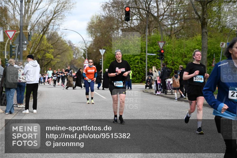 12.04.2026 - 45. Internationalen Wilhelmsburger Insellauf J. Mangold http://msf.ph/oto/9515382 12.04.2026 13:14:57 Ziel 4418, 5156, 4111, 3306, 3328, 2772, 5348, 4837, 4838, 4669, 2110, 4695, 2815, 2785, 2043, 2118, 5755, 5029, 4662, 4663, 4559, 3308, 3881, 3882, 3767, 3765, 4366, 4227, 3232, 2774, 5725, 3770, 2617, 5453 meine-sportfotos.de