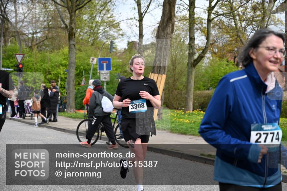 12.04.2026 - 45. Internationalen Wilhelmsburger Insellauf J. Mangold http://msf.ph/oto/9515387 12.04.2026 13:14:58 Ziel 4418, 5156, 4111, 3306, 3328, 2772, 5348, 4837, 4838, 4669, 2110, 4695, 2815, 2785, 2043, 2118, 5755, 5029, 4662, 4663, 4559, 3308, 3881, 3882, 3767, 3765, 4366, 4227, 3232, 2774, 5725, 3770, 2617, 5453 meine-sportfotos.de
