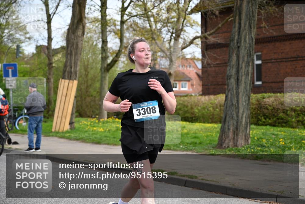 12.04.2026 - 45. Internationalen Wilhelmsburger Insellauf J. Mangold http://msf.ph/oto/9515395 12.04.2026 13:14:59 Ziel 5156, 4111, 3306, 3328, 2772, 5348, 4837, 4838, 4669, 2110, 4695, 2815, 2785, 2043, 2118, 5755, 5029, 4662, 4663, 4559, 3308, 3881, 3882, 3767, 3765, 4366, 4366, 4227, 3232, 2774, 5725, 3770, 2617, 5453, 4942, 4964 meine-sportfotos.de