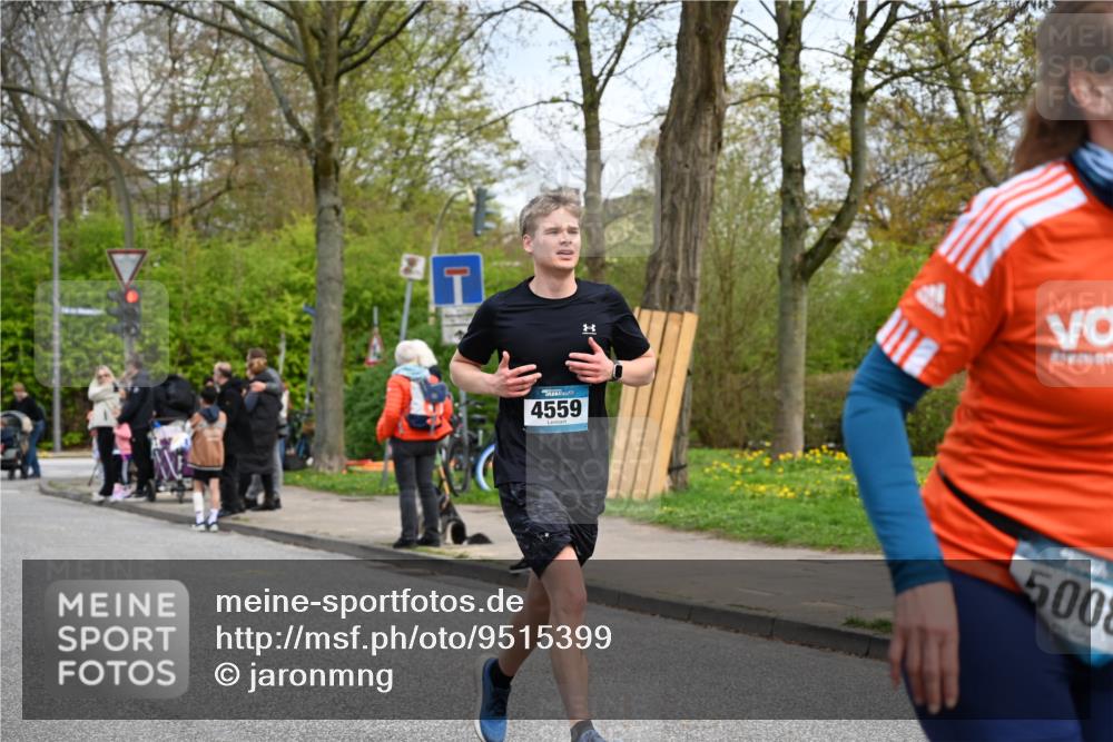 12.04.2026 - 45. Internationalen Wilhelmsburger Insellauf J. Mangold http://msf.ph/oto/9515399 12.04.2026 13:15:06 Ziel 5348, 4837, 4838, 4669, 2110, 4695, 2815, 2785, 2043, 2118, 5755, 5029, 4662, 4663, 4559, 3308, 3881, 3881, 3882, 3767, 3765, 4366, 4227, 3232, 2774, 5725, 3770, 2617, 5453, 4942, 4964, 5675, 4616, 4880, 2832, 3803, 3801 meine-sportfotos.de