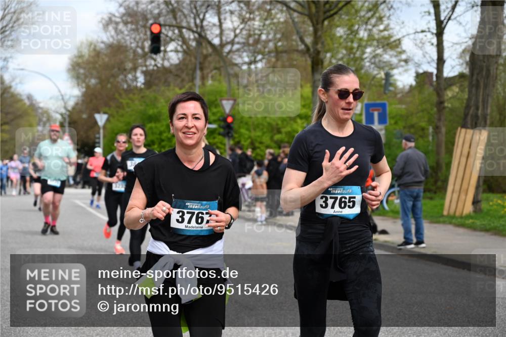 12.04.2026 - 45. Internationalen Wilhelmsburger Insellauf J. Mangold http://msf.ph/oto/9515426 12.04.2026 13:15:09 Ziel 2110, 4695, 2815, 2785, 2043, 2118, 5755, 5029, 4662, 4663, 4559, 3308, 3881, 3882, 3767, 3765, 4366, 4227, 3232, 2774, 5725, 3770, 2617, 5453, 5453, 4942, 4964, 5675, 4616, 4880, 2832, 3803, 3801, 3250 meine-sportfotos.de