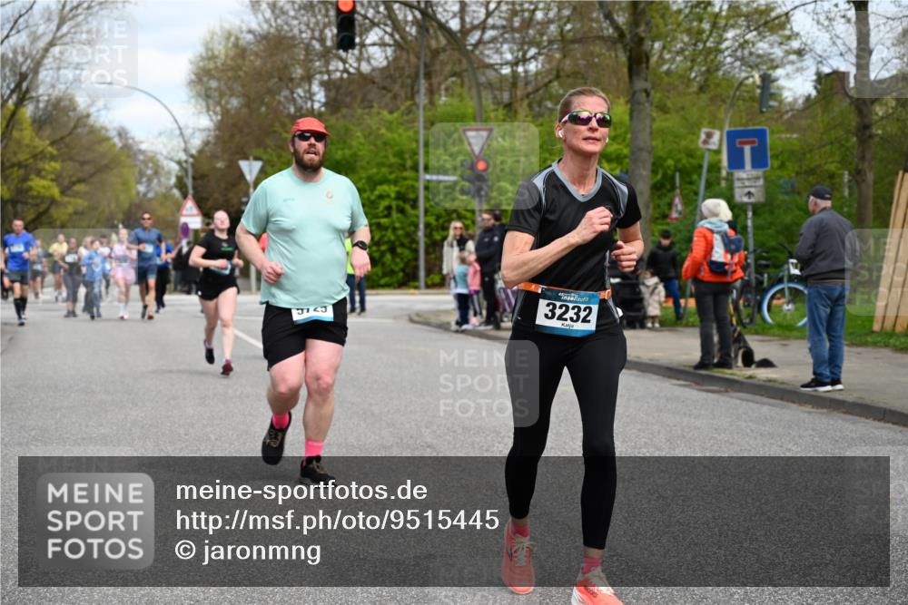12.04.2026 - 45. Internationalen Wilhelmsburger Insellauf J. Mangold http://msf.ph/oto/9515445 12.04.2026 13:15:12 Ziel 2110, 4695, 2815, 2785, 2043, 2118, 5755, 5029, 4662, 4663, 4559, 3308, 3881, 3882, 3767, 3765, 4366, 4227, 4227, 3232, 2774, 5725, 3770, 2617, 5453, 4942, 4964, 5675, 5675, 4616, 4880, 2832, 3803, 3801, 3250, 5008, 2853, 3280, 3244, 5292, 4861 meine-sportfotos.de