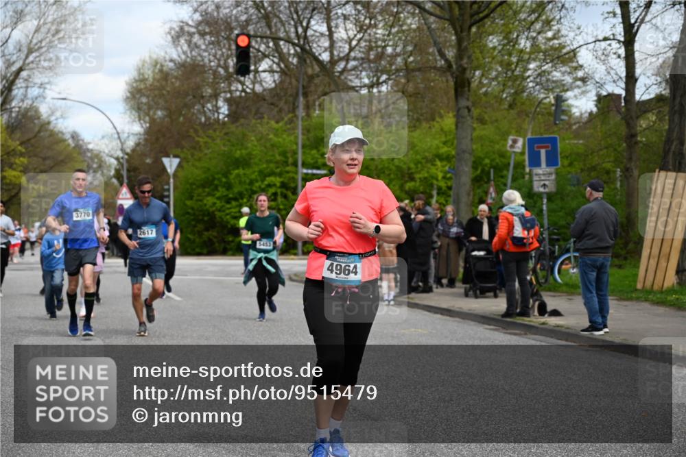 12.04.2026 - 45. Internationalen Wilhelmsburger Insellauf J. Mangold http://msf.ph/oto/9515479 12.04.2026 13:15:17 Ziel 2110, 4695, 2815, 2785, 2043, 2118, 5755, 5029, 4662, 4663, 4559, 3308, 3881, 3882, 3767, 3765, 4366, 4227, 3232, 2774, 5725, 3770, 2617, 5453, 4942, 4964, 5675, 4616, 4880, 2832, 2832, 3803, 3801, 3250, 5008, 2853, 3280, 3244, 5292, 4861, 2032, 4731, 2884, 3850, 4053, 5686 meine-sportfotos.de