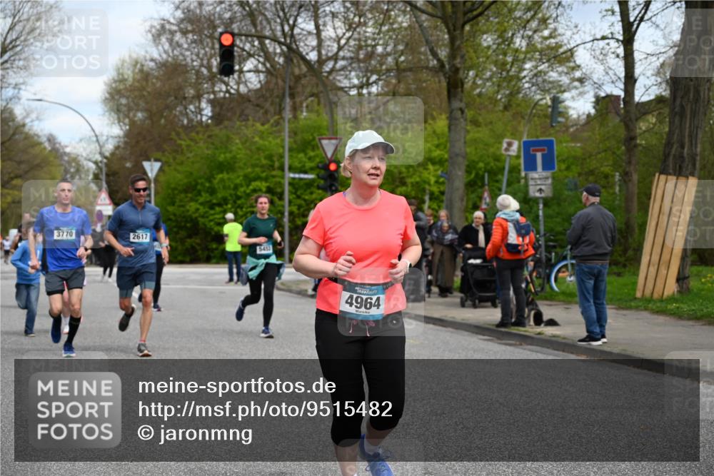 12.04.2026 - 45. Internationalen Wilhelmsburger Insellauf J. Mangold http://msf.ph/oto/9515482 12.04.2026 13:15:17 Ziel 2110, 4695, 2815, 2785, 2043, 2118, 5755, 5029, 4662, 4663, 4559, 3308, 3881, 3882, 3767, 3765, 4366, 4227, 3232, 2774, 5725, 3770, 2617, 5453, 4942, 4964, 5675, 4616, 4880, 2832, 2832, 3803, 3801, 3250, 5008, 2853, 3280, 3244, 5292, 4861, 2032, 4731, 2884, 3850, 4053, 5686 meine-sportfotos.de