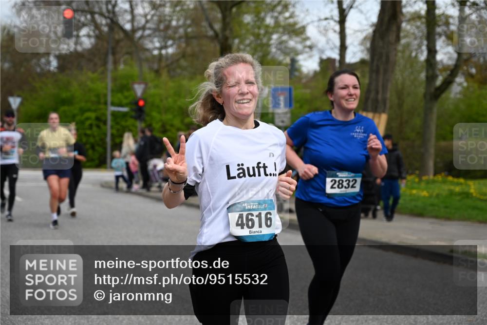12.04.2026 - 45. Internationalen Wilhelmsburger Insellauf J. Mangold http://msf.ph/oto/9515532 12.04.2026 13:15:24 Ziel 4662, 4663, 4559, 3308, 3881, 3882, 3767, 3765, 4366, 4227, 3232, 2774, 5725, 3770, 2617, 5453, 4942, 4964, 5675, 5675, 4616, 4880, 2832, 3803, 3801, 3250, 5008, 2853, 3280, 3244, 5292, 4861, 3244, 5292, 4861, 2032, 4731, 2884, 3850, 4053, 5686, 4814, 4491, 2681, 5839, 5582 meine-sportfotos.de