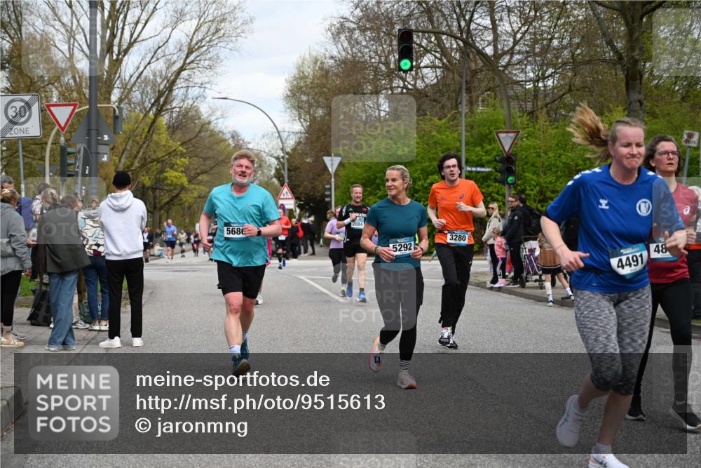 12.04.2026 - 45. Internationalen Wilhelmsburger Insellauf J. Mangold http://msf.ph/oto/9515613 12.04.2026 13:15:36 Ziel 4366, 4227, 3232, 2774, 5725, 3770, 2617, 5453, 4942, 4964, 5675, 4616, 4880, 2832, 3803, 3801, 3250, 5008, 2853, 3280, 3244, 5292, 4861, 3244, 5292, 4861, 2032, 4731, 2884, 3850, 4053, 5686, 4814, 4491, 2681, 5839, 5582, 5666, 3993, 5517, 3710, 3709, 4132 meine-sportfotos.de