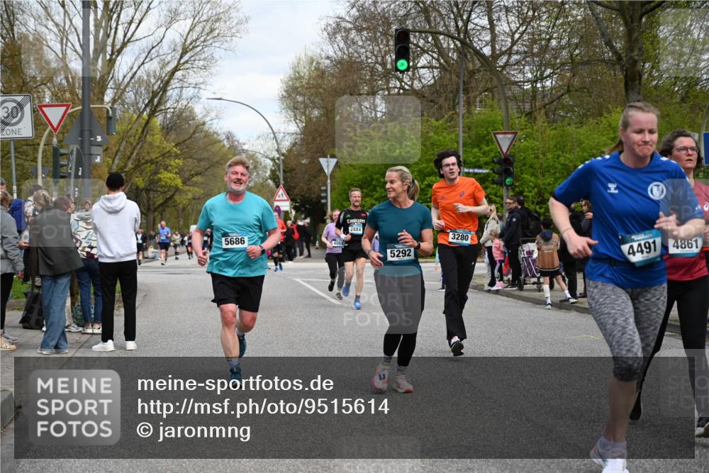 12.04.2026 - 45. Internationalen Wilhelmsburger Insellauf J. Mangold http://msf.ph/oto/9515614 12.04.2026 13:15:36 Ziel 4366, 4227, 3232, 2774, 5725, 3770, 2617, 5453, 4942, 4964, 5675, 4616, 4880, 2832, 3803, 3801, 3250, 5008, 2853, 3280, 3244, 5292, 4861, 3244, 5292, 4861, 2032, 4731, 2884, 3850, 4053, 5686, 4814, 4491, 2681, 5839, 5582, 5666, 3993, 5517, 3710, 3709, 4132 meine-sportfotos.de
