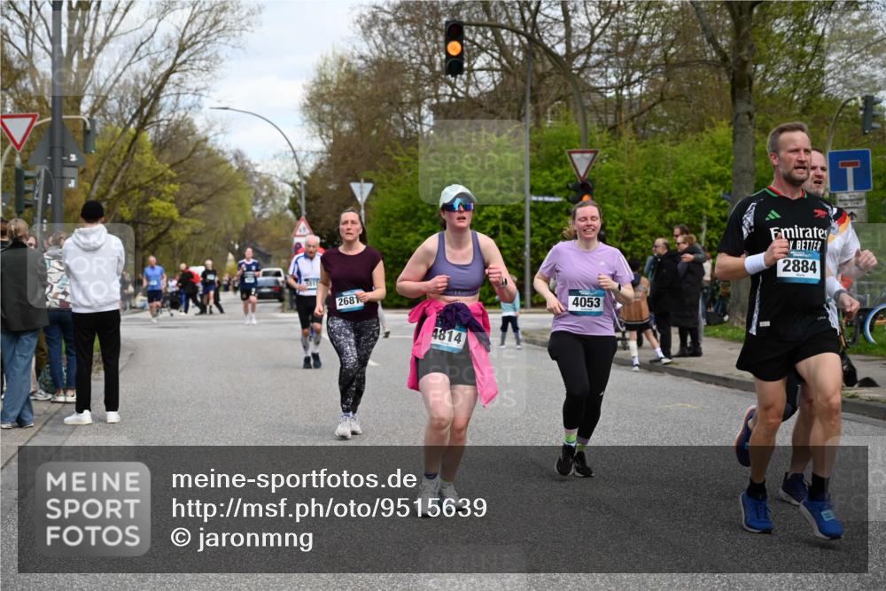 12.04.2026 - 45. Internationalen Wilhelmsburger Insellauf J. Mangold http://msf.ph/oto/9515639 12.04.2026 13:15:40 Ziel 3232, 2774, 5725, 3770, 2617, 5453, 4942, 4964, 5675, 4616, 4880, 2832, 3803, 3801, 3250, 5008, 2853, 3280, 3244, 5292, 4861, 2032, 4731, 2884, 3850, 4053, 5686, 5686, 4814, 4491, 2681, 5839, 5582, 5666, 3993, 5517, 3710, 3709, 4132, 2849, 4808, 5261 meine-sportfotos.de