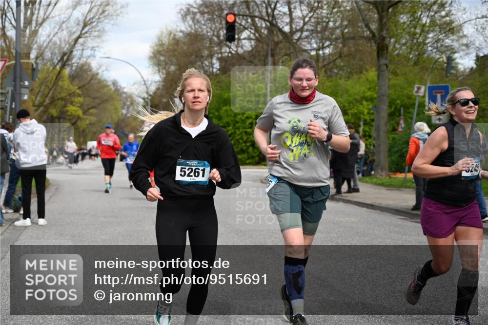 12.04.2026 - 45. Internationalen Wilhelmsburger Insellauf J. Mangold http://msf.ph/oto/9515691 12.04.2026 13:16:06 Ziel 4814, 4491, 2681, 5839, 5582, 5666, 3993, 5517, 3710, 3709, 4132, 2849, 4808, 5261, 3220, 4502, 3897, 3245, 4849, 3195, 5275, 5269, 4820, 4926, 3656, 4312, 5404, 3704 meine-sportfotos.de