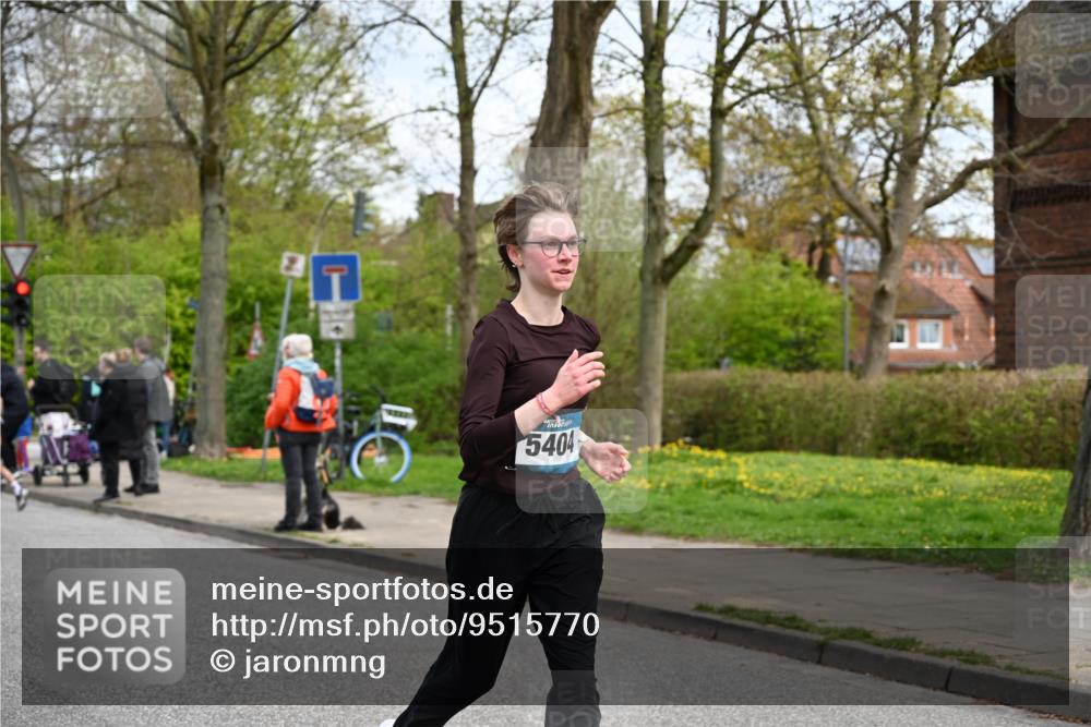 12.04.2026 - 45. Internationalen Wilhelmsburger Insellauf J. Mangold http://msf.ph/oto/9515770 12.04.2026 13:16:27 Ziel 2849, 4808, 5261, 3220, 4502, 3897, 3245, 4849, 3195, 5275, 5269, 4820, 4926, 3656, 4312, 5404, 3704, 3846, 2316, 5487, 3040, 4752, 3886, 3097, 2942, 3575 meine-sportfotos.de