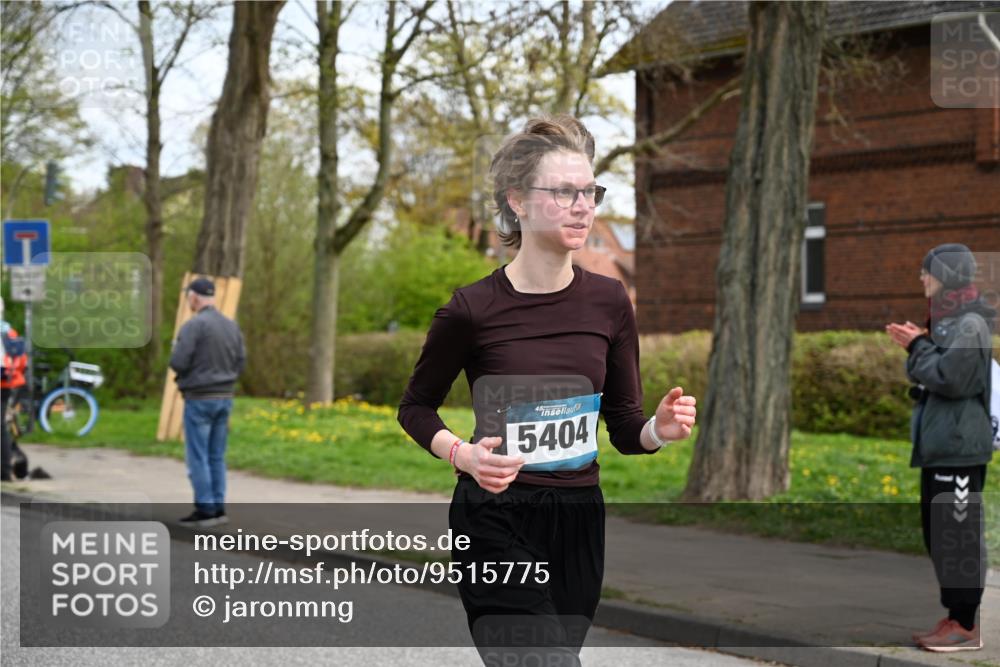 12.04.2026 - 45. Internationalen Wilhelmsburger Insellauf J. Mangold http://msf.ph/oto/9515775 12.04.2026 13:16:28 Ziel 4808, 5261, 3220, 4502, 3897, 3245, 4849, 3195, 5275, 5269, 4820, 4926, 3656, 4312, 5404, 3704, 3704, 3846, 2316, 5487, 3040, 4752, 3886, 3097, 2942, 3575 meine-sportfotos.de
