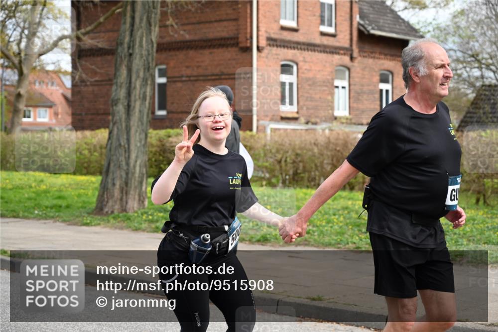 12.04.2026 - 45. Internationalen Wilhelmsburger Insellauf J. Mangold http://msf.ph/oto/9515908 12.04.2026 13:16:49 Ziel 5404, 3704, 3846, 2316, 5487, 3040, 4752, 3886, 3097, 2942, 3575, 2670, 3061, 3281, 4315, 4867, 4867, 4868, 4130, 4129, 2609, 2610, 2571, 5001, 5532, 4392, 4642, 4957, 3900 meine-sportfotos.de