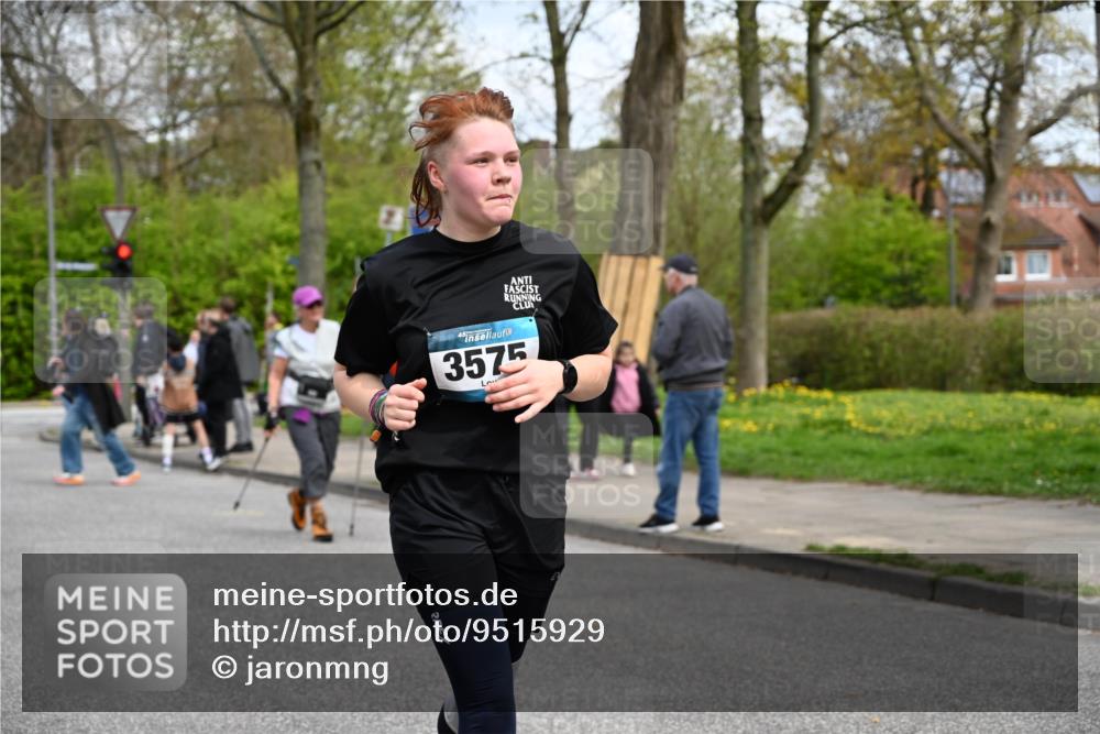 12.04.2026 - 45. Internationalen Wilhelmsburger Insellauf J. Mangold http://msf.ph/oto/9515929 12.04.2026 13:16:52 Ziel 3704, 3846, 2316, 5487, 3040, 4752, 3886, 3097, 2942, 3575, 2670, 3061, 3281, 4315, 4867, 4868, 4130, 4129, 2609, 2610, 4129, 2609, 2610, 2571, 5001, 5532, 4392, 4642, 4957, 3900, 5759 meine-sportfotos.de