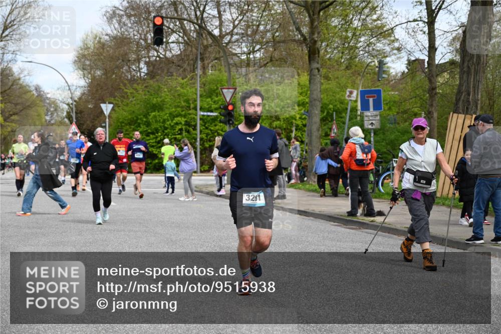 12.04.2026 - 45. Internationalen Wilhelmsburger Insellauf J. Mangold http://msf.ph/oto/9515938 12.04.2026 13:16:54 Ziel 3846, 2316, 5487, 3040, 4752, 3886, 3097, 2942, 3575, 2670, 3061, 3281, 4315, 4867, 4868, 4130, 4129, 2609, 2610, 2571, 5001, 5001, 5532, 4392, 4642, 4957, 3900, 5759, 2030, 3199, 3453 meine-sportfotos.de