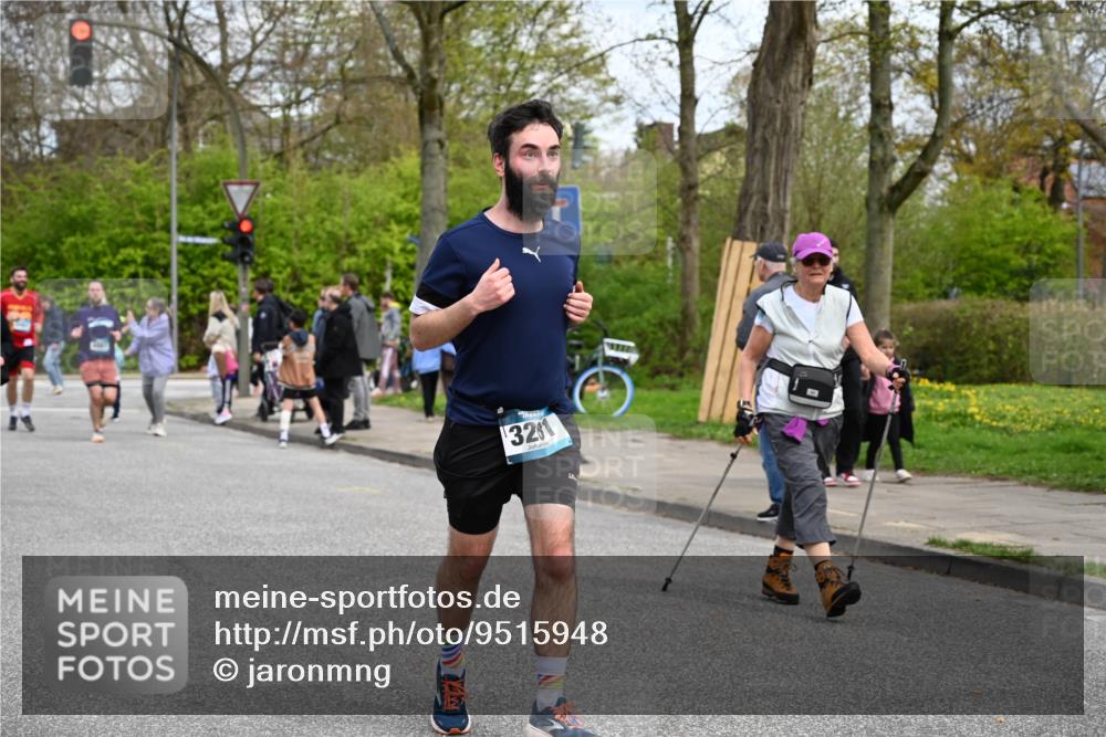 12.04.2026 - 45. Internationalen Wilhelmsburger Insellauf J. Mangold http://msf.ph/oto/9515948 12.04.2026 13:16:54 Ziel 3846, 2316, 5487, 3040, 4752, 3886, 3097, 2942, 3575, 2670, 3061, 3281, 4315, 4867, 4868, 4130, 4129, 2609, 2610, 2571, 5001, 5001, 5532, 4392, 4642, 4957, 3900, 5759, 2030, 3199, 3453 meine-sportfotos.de