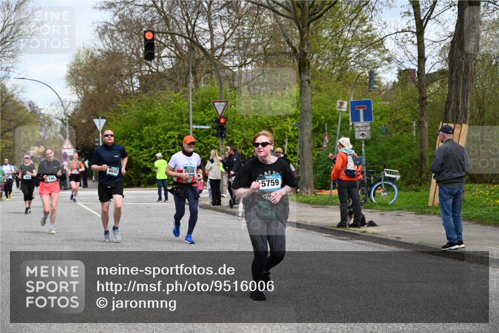 12.04.2026 - 45. Internationalen Wilhelmsburger Insellauf J. Mangold http://msf.ph/oto/9516006 12.04.2026 13:17:13 Ziel 3097, 2942, 3575, 2670, 3061, 3281, 4315, 4867, 4868, 4130, 4129, 2609, 2610, 2571, 5001, 5532, 4392, 4642, 4957, 3900, 3900, 5759, 2030, 3199, 3453, 3455, 4194, 5717, 4804, 4804, 3604, 2125, 2520, 5204, 3272, 4690, 3252, 4697, 2903 meine-sportfotos.de