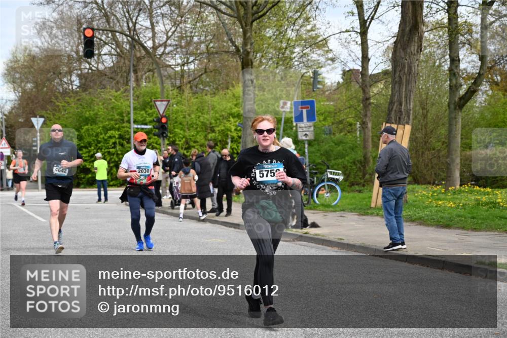 12.04.2026 - 45. Internationalen Wilhelmsburger Insellauf J. Mangold http://msf.ph/oto/9516012 12.04.2026 13:17:13 Ziel 3097, 2942, 3575, 2670, 3061, 3281, 4315, 4867, 4868, 4130, 4129, 2609, 2610, 2571, 5001, 5532, 4392, 4642, 4957, 3900, 3900, 5759, 2030, 3199, 3453, 3455, 4194, 5717, 4804, 4804, 3604, 2125, 2520, 5204, 3272, 4690, 3252, 4697, 2903 meine-sportfotos.de