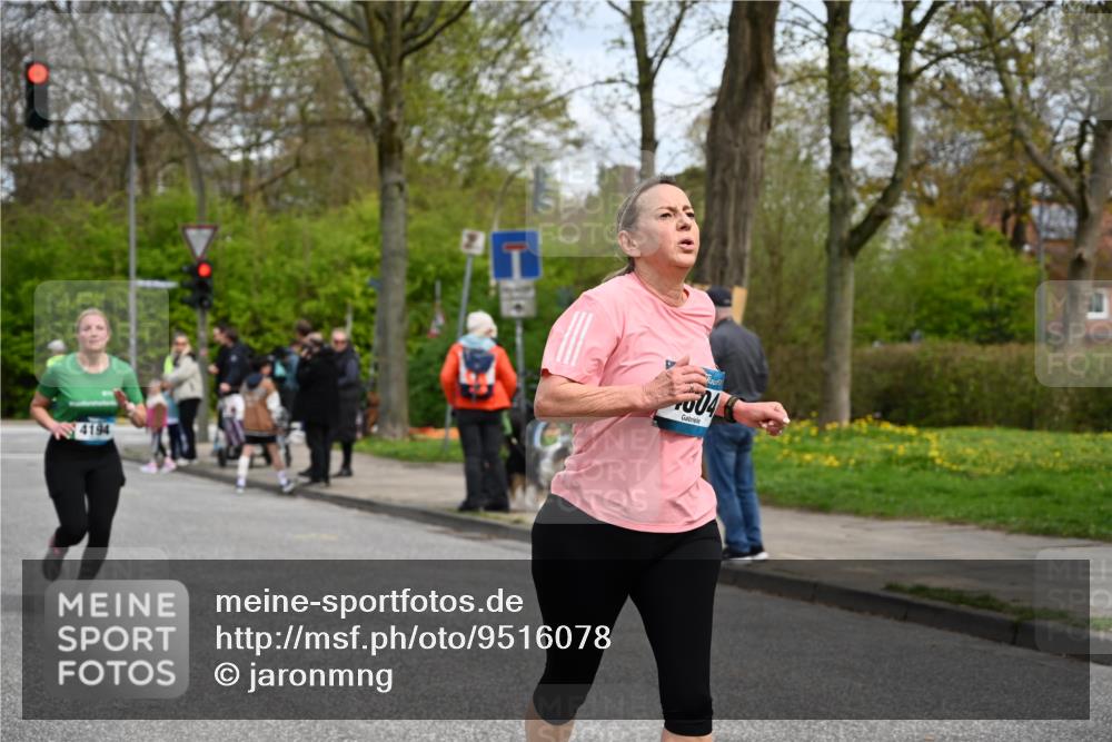 12.04.2026 - 45. Internationalen Wilhelmsburger Insellauf J. Mangold http://msf.ph/oto/9516078 12.04.2026 13:17:22 Ziel 2670, 3061, 3281, 4315, 4867, 4868, 4130, 4129, 2609, 2610, 2571, 5001, 5532, 4392, 4642, 4957, 3900, 5759, 2030, 3199, 3453, 3455, 4194, 5717, 4804, 3604, 2125, 2520, 5204, 3272, 4690, 3272, 4690, 3252, 4697, 2903, 4104, 5465, 4998, 5332, 4203, 4202, 5836, 2759 meine-sportfotos.de