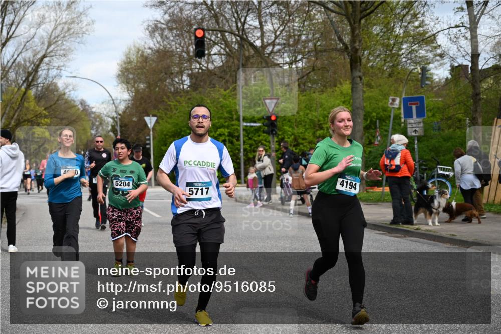 12.04.2026 - 45. Internationalen Wilhelmsburger Insellauf J. Mangold http://msf.ph/oto/9516085 12.04.2026 13:17:24 Ziel 3281, 4315, 4867, 4868, 4130, 4129, 2609, 2610, 2571, 5001, 5532, 4392, 4642, 4957, 3900, 5759, 2030, 3199, 3453, 3455, 4194, 5717, 5717, 4804, 3604, 2125, 2520, 5204, 3272, 4690, 3252, 4697, 2903, 4104, 5465, 4998, 5332, 4203, 4202, 5836, 2759 meine-sportfotos.de
