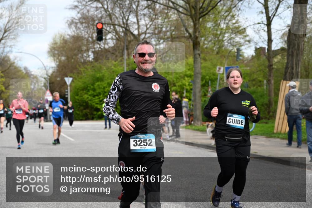 12.04.2026 - 45. Internationalen Wilhelmsburger Insellauf J. Mangold http://msf.ph/oto/9516125 12.04.2026 13:17:29 Ziel 4129, 2609, 2610, 2571, 5001, 5532, 4392, 4642, 4957, 3900, 5759, 2030, 3199, 3453, 3455, 4194, 5717, 4804, 3604, 2125, 2520, 5204, 3272, 4690, 3252, 4697, 2903, 4104, 5465, 4998, 5332, 4203, 4202, 5836, 2759, 4487, 2833 meine-sportfotos.de