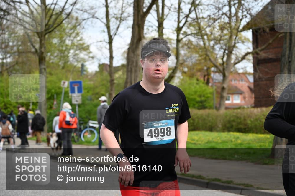12.04.2026 - 45. Internationalen Wilhelmsburger Insellauf J. Mangold http://msf.ph/oto/9516140 12.04.2026 13:17:31 Ziel 5001, 5532, 4392, 4642, 4957, 3900, 5759, 2030, 3199, 3453, 3455, 4194, 5717, 4804, 3604, 2125, 2520, 5204, 3272, 4690, 3252, 4697, 2903, 4104, 5465, 4998, 5332, 4203, 4202, 5836, 2759, 4487, 2833, 3879 meine-sportfotos.de