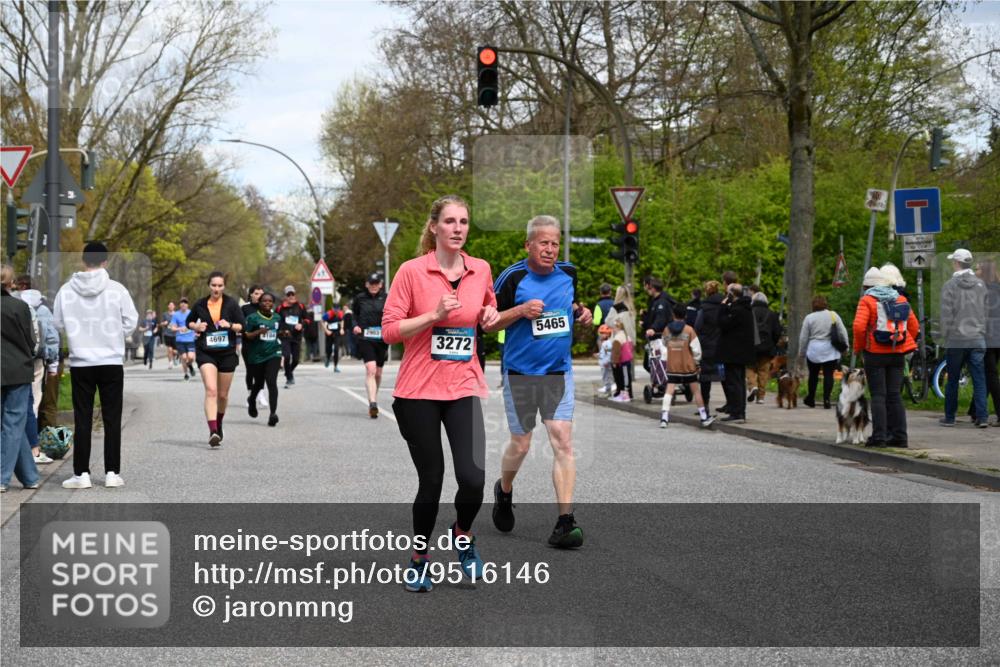 12.04.2026 - 45. Internationalen Wilhelmsburger Insellauf J. Mangold http://msf.ph/oto/9516146 12.04.2026 13:17:33 Ziel 4642, 4957, 3900, 5759, 2030, 3199, 3453, 3455, 4194, 5717, 4804, 3604, 2125, 2520, 5204, 5204, 3272, 4690, 3252, 4697, 2903, 4104, 5465, 4998, 5332, 4203, 4203, 4202, 5836, 2759, 4487, 2833, 3879, 3630, 5714, 4213 meine-sportfotos.de