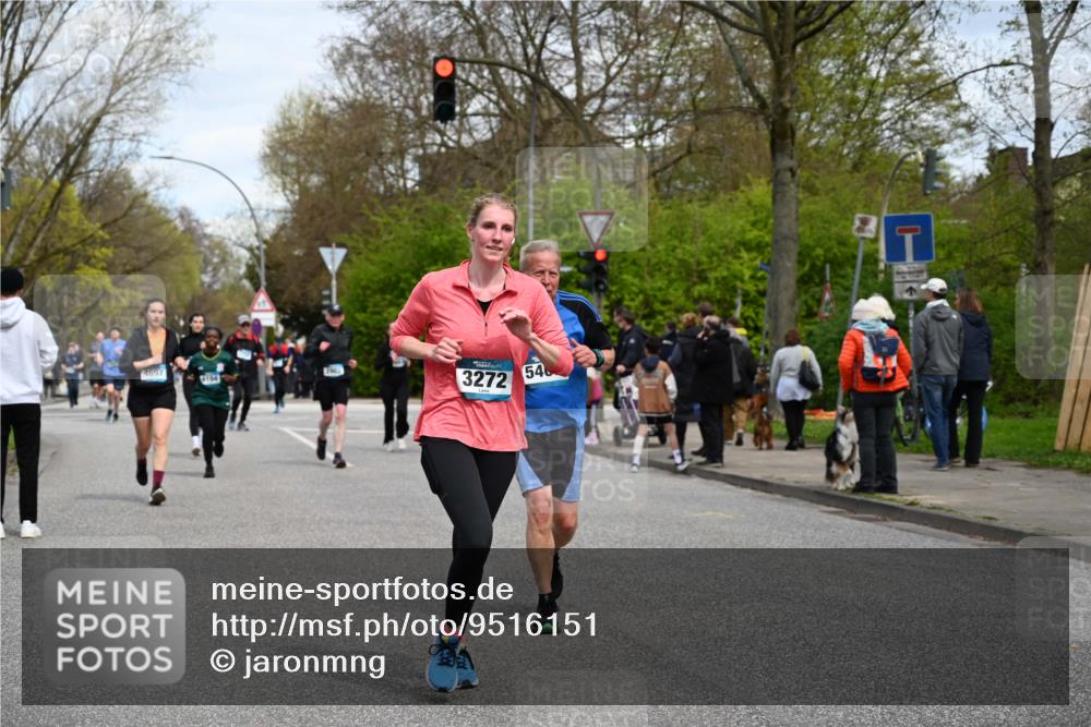 12.04.2026 - 45. Internationalen Wilhelmsburger Insellauf J. Mangold http://msf.ph/oto/9516151 12.04.2026 13:17:33 Ziel 4642, 4957, 3900, 5759, 2030, 3199, 3453, 3455, 4194, 5717, 4804, 3604, 2125, 2520, 5204, 5204, 3272, 4690, 3252, 4697, 2903, 4104, 5465, 4998, 5332, 4203, 4203, 4202, 5836, 2759, 4487, 2833, 3879, 3630, 5714, 4213 meine-sportfotos.de