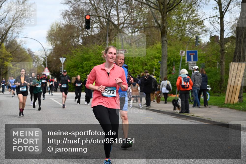 12.04.2026 - 45. Internationalen Wilhelmsburger Insellauf J. Mangold http://msf.ph/oto/9516154 12.04.2026 13:17:33 Ziel 4642, 4957, 3900, 5759, 2030, 3199, 3453, 3455, 4194, 5717, 4804, 3604, 2125, 2520, 5204, 5204, 3272, 4690, 3252, 4697, 2903, 4104, 5465, 4998, 5332, 4203, 4203, 4202, 5836, 2759, 4487, 2833, 3879, 3630, 5714, 4213 meine-sportfotos.de