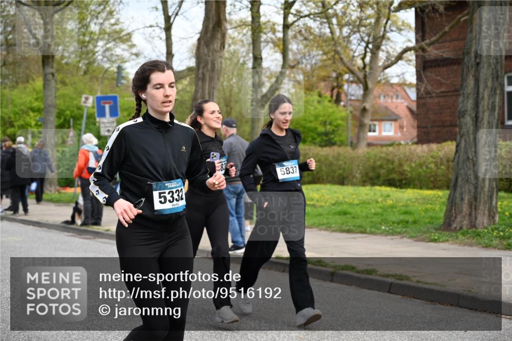 12.04.2026 - 45. Internationalen Wilhelmsburger Insellauf J. Mangold http://msf.ph/oto/9516192 12.04.2026 13:17:40 Ziel 5759, 2030, 3199, 3453, 3455, 4194, 5717, 4804, 3604, 2125, 2520, 5204, 3272, 4690, 3252, 4697, 2903, 4104, 5465, 4998, 5465, 4998, 5332, 4203, 4202, 5836, 2759, 4487, 2833, 3879, 3630, 5714, 4213, 2516, 2517, 4031, 3694 meine-sportfotos.de