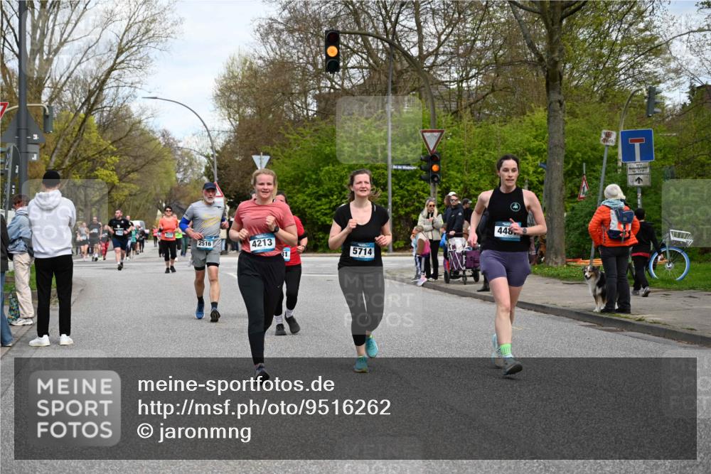 12.04.2026 - 45. Internationalen Wilhelmsburger Insellauf J. Mangold http://msf.ph/oto/9516262 12.04.2026 13:17:54 Ziel 2520, 5204, 3272, 4690, 3252, 4697, 2903, 4104, 5465, 4998, 5332, 4203, 4202, 5836, 2759, 4487, 2833, 3879, 3879, 3630, 5714, 4213, 2516, 2517, 4031, 3694, 2018, 2961, 3248, 2570, 2573, 3277, 3828, 4948, 5488, 5663 meine-sportfotos.de