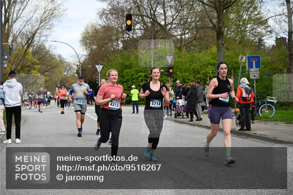 12.04.2026 - 45. Internationalen Wilhelmsburger Insellauf J. Mangold http://msf.ph/oto/9516267 12.04.2026 13:17:55 Ziel 2520, 5204, 3272, 4690, 3252, 4697, 2903, 4104, 5465, 4998, 5332, 4203, 4202, 5836, 2759, 4487, 2833, 3879, 3630, 5714, 4213, 2516, 2517, 4031, 3694, 2018, 2961, 2961, 3248, 2570, 2573, 3277, 3828, 4948, 5488, 5663, 4727, 5541, 4153 meine-sportfotos.de