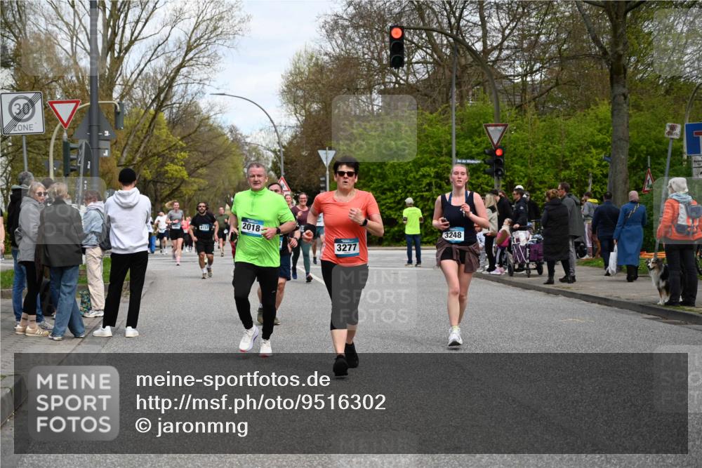 12.04.2026 - 45. Internationalen Wilhelmsburger Insellauf J. Mangold http://msf.ph/oto/9516302 12.04.2026 13:18:03 Ziel 4104, 5465, 4998, 5332, 4203, 4202, 5836, 2759, 4487, 2833, 3879, 3630, 5714, 4213, 2516, 2517, 4031, 3694, 3694, 2018, 2961, 3248, 2570, 2573, 3277, 3828, 4948, 5488, 4948, 5488, 5663, 4727, 5541, 4153, 3528, 3527, 4400, 4403, 4556, 4626, 2019, 3940, 3482 meine-sportfotos.de