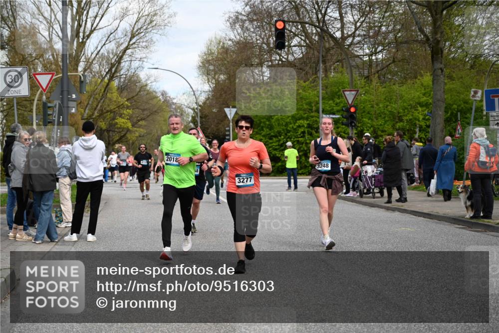 12.04.2026 - 45. Internationalen Wilhelmsburger Insellauf J. Mangold http://msf.ph/oto/9516303 12.04.2026 13:18:03 Ziel 4104, 5465, 4998, 5332, 4203, 4202, 5836, 2759, 4487, 2833, 3879, 3630, 5714, 4213, 2516, 2517, 4031, 3694, 3694, 2018, 2961, 3248, 2570, 2573, 3277, 3828, 4948, 5488, 4948, 5488, 5663, 4727, 5541, 4153, 3528, 3527, 4400, 4403, 4556, 4626, 2019, 3940, 3482 meine-sportfotos.de
