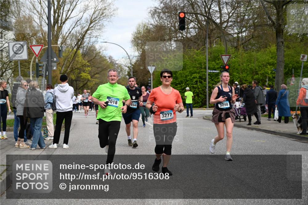 12.04.2026 - 45. Internationalen Wilhelmsburger Insellauf J. Mangold http://msf.ph/oto/9516308 12.04.2026 13:18:03 Ziel 4104, 5465, 4998, 5332, 4203, 4202, 5836, 2759, 4487, 2833, 3879, 3630, 5714, 4213, 2516, 2517, 4031, 3694, 3694, 2018, 2961, 3248, 2570, 2573, 3277, 3828, 4948, 5488, 4948, 5488, 5663, 4727, 5541, 4153, 3528, 3527, 4400, 4403, 4556, 4626, 2019, 3940, 3482 meine-sportfotos.de