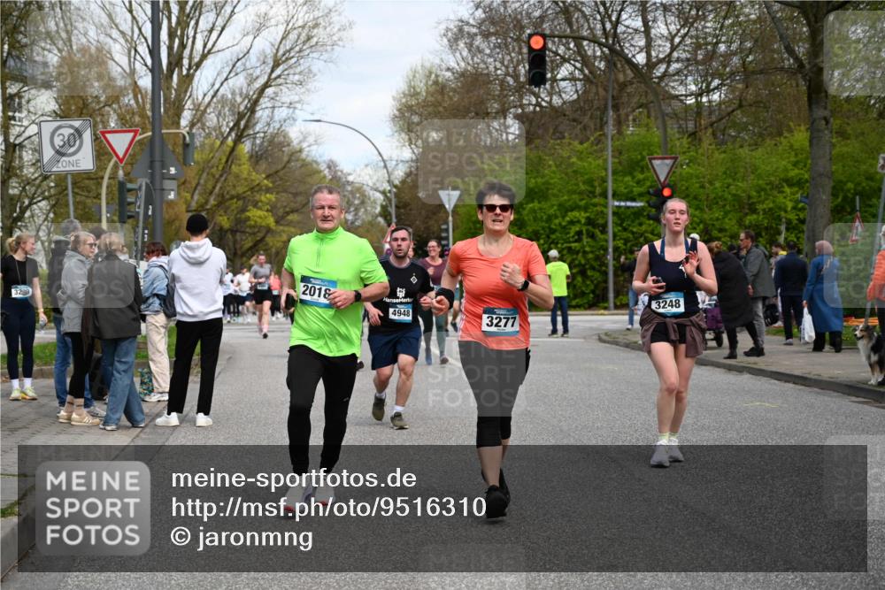 12.04.2026 - 45. Internationalen Wilhelmsburger Insellauf J. Mangold http://msf.ph/oto/9516310 12.04.2026 13:18:04 Ziel 4104, 5465, 4998, 5332, 4203, 4202, 5836, 2759, 4487, 2833, 3879, 3630, 5714, 4213, 2516, 2517, 4031, 3694, 2018, 2961, 3248, 2570, 2573, 3277, 3828, 4948, 5488, 5663, 4727, 5541, 4153, 3528, 3527, 4400, 4403, 4556, 4626, 2019, 3940, 3482 meine-sportfotos.de