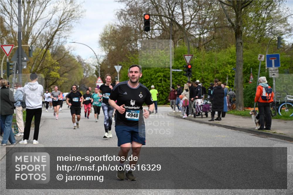 12.04.2026 - 45. Internationalen Wilhelmsburger Insellauf J. Mangold http://msf.ph/oto/9516329 12.04.2026 13:18:06 Ziel 5332, 4203, 4202, 5836, 2759, 4487, 2833, 3879, 3630, 5714, 4213, 2516, 2517, 4031, 3694, 2018, 2961, 3248, 2570, 2573, 3277, 3828, 4948, 5488, 5663, 4727, 5541, 4153, 3528, 3527, 4400, 4403, 4556, 4626, 2019, 3940, 3482 meine-sportfotos.de