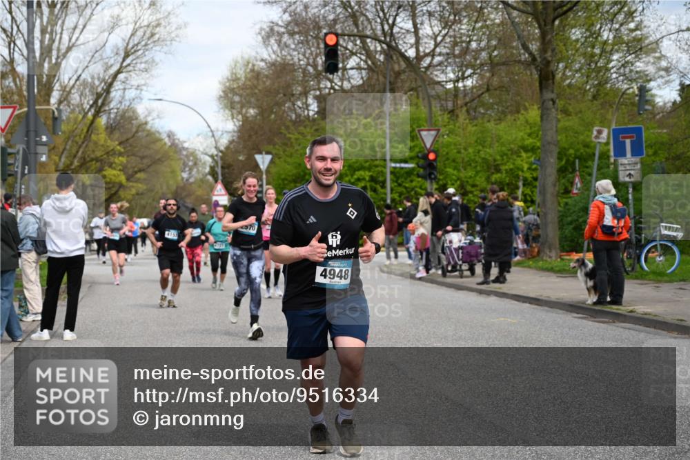 12.04.2026 - 45. Internationalen Wilhelmsburger Insellauf J. Mangold http://msf.ph/oto/9516334 12.04.2026 13:18:06 Ziel 5332, 4203, 4202, 5836, 2759, 4487, 2833, 3879, 3630, 5714, 4213, 2516, 2517, 4031, 3694, 2018, 2961, 3248, 2570, 2573, 3277, 3828, 4948, 5488, 5663, 4727, 5541, 4153, 3528, 3527, 4400, 4403, 4556, 4626, 2019, 3940, 3482 meine-sportfotos.de