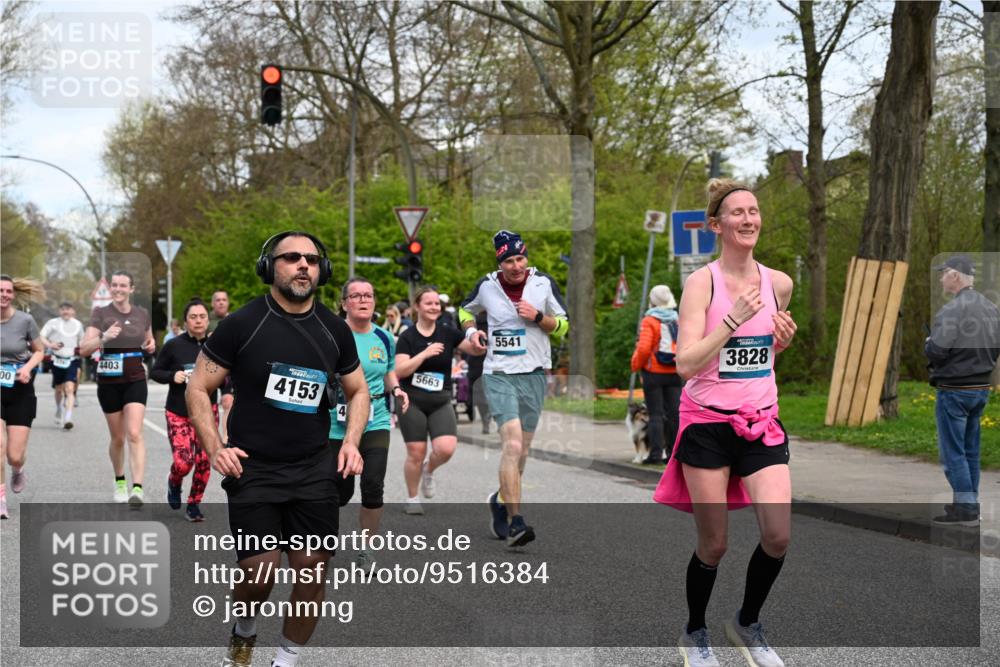 12.04.2026 - 45. Internationalen Wilhelmsburger Insellauf J. Mangold http://msf.ph/oto/9516384 12.04.2026 13:18:11 Ziel 4202, 5836, 2759, 4487, 2833, 3879, 3630, 5714, 4213, 2516, 2517, 4031, 3694, 2018, 2961, 3248, 2570, 2573, 3277, 3828, 4948, 5488, 5663, 4727, 5541, 4153, 3528, 3527, 4400, 4403, 4556, 4626, 2019, 3940, 3482, 3524, 2572 meine-sportfotos.de
