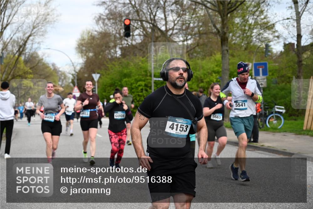 12.04.2026 - 45. Internationalen Wilhelmsburger Insellauf J. Mangold http://msf.ph/oto/9516388 12.04.2026 13:18:12 Ziel 4487, 2833, 3879, 3630, 5714, 4213, 2516, 2517, 4031, 3694, 2018, 2961, 3248, 2570, 2573, 3277, 3277, 3828, 4948, 5488, 5663, 4727, 5541, 4153, 3528, 3527, 4400, 4403, 4556, 4626, 4626, 2019, 3940, 3482, 3524, 2572, 3587, 4734 meine-sportfotos.de