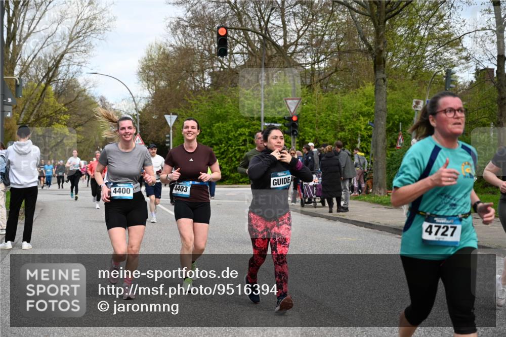 12.04.2026 - 45. Internationalen Wilhelmsburger Insellauf J. Mangold http://msf.ph/oto/9516394 12.04.2026 13:18:13 Ziel 4487, 2833, 3879, 3630, 5714, 4213, 2516, 2517, 4031, 3694, 2018, 2961, 3248, 2570, 2573, 3277, 3828, 4948, 5488, 5663, 4727, 5541, 4153, 3528, 3527, 4400, 4403, 4556, 4626, 2019, 3940, 3482, 3524, 2572, 3587, 4734 meine-sportfotos.de