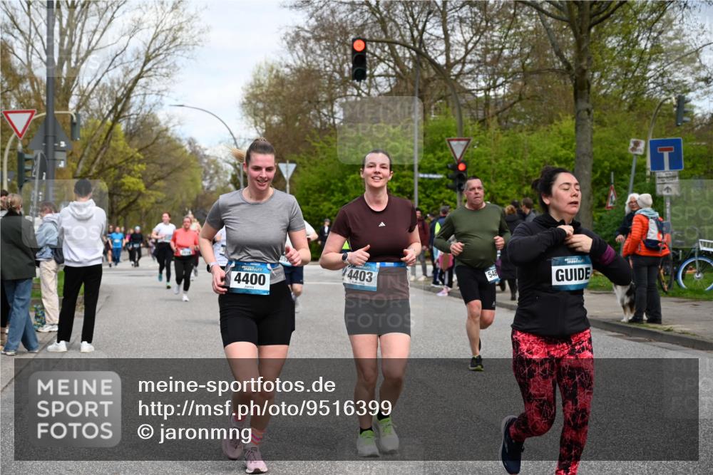 12.04.2026 - 45. Internationalen Wilhelmsburger Insellauf J. Mangold http://msf.ph/oto/9516399 12.04.2026 13:18:14 Ziel 4487, 2833, 3879, 3630, 5714, 4213, 2516, 2517, 4031, 3694, 2018, 2961, 3248, 2570, 2573, 3277, 3828, 3828, 4948, 5488, 5663, 4727, 5541, 4153, 3528, 3527, 4400, 4403, 4556, 4626, 2019, 2019, 3940, 3482, 3524, 2572, 3587, 4734 meine-sportfotos.de