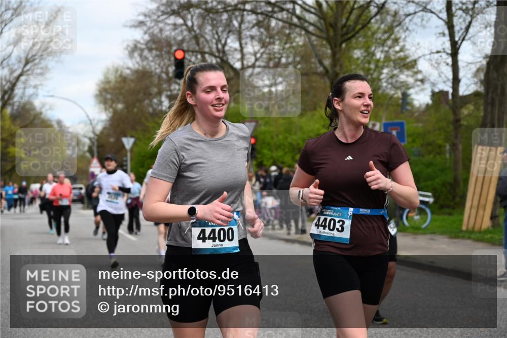 12.04.2026 - 45. Internationalen Wilhelmsburger Insellauf J. Mangold http://msf.ph/oto/9516413 12.04.2026 13:18:15 Ziel 4487, 2833, 3879, 3630, 5714, 4213, 2516, 2517, 4031, 3694, 2018, 2961, 3248, 2570, 2573, 3277, 3828, 4948, 5488, 4948, 5488, 5663, 4727, 5541, 4153, 3528, 3527, 4400, 4403, 4556, 4626, 2019, 3940, 3482, 3940, 3482, 3524, 2572, 3587, 4734 meine-sportfotos.de