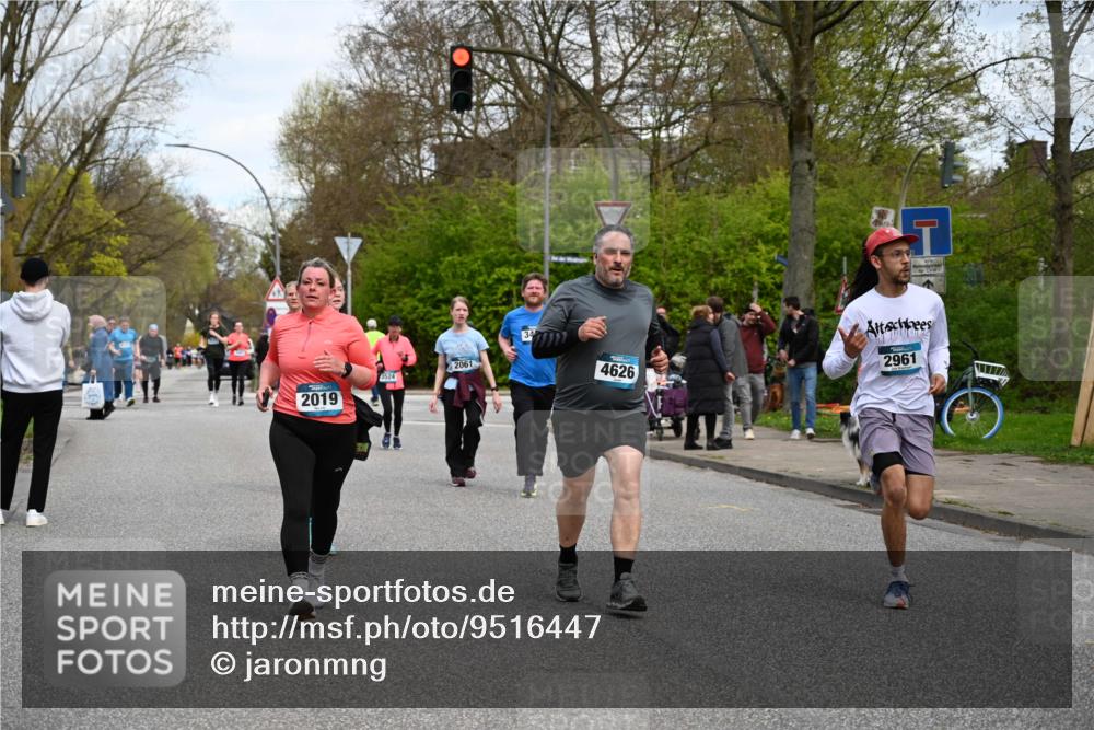 12.04.2026 - 45. Internationalen Wilhelmsburger Insellauf J. Mangold http://msf.ph/oto/9516447 12.04.2026 13:18:20 Ziel 3630, 5714, 4213, 2516, 2517, 4031, 3694, 2018, 2961, 3248, 2570, 2573, 3277, 3828, 4948, 5488, 5663, 4727, 5541, 4153, 3528, 3527, 4400, 4403, 3528, 3527, 4400, 4403, 4556, 4626, 2019, 3940, 3482, 3524, 2572, 3587, 4734, 2061, 4020 meine-sportfotos.de