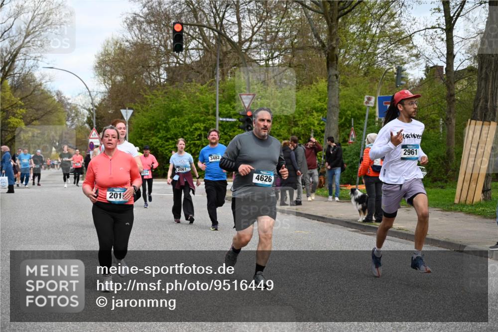 12.04.2026 - 45. Internationalen Wilhelmsburger Insellauf J. Mangold http://msf.ph/oto/9516449 12.04.2026 13:18:20 Ziel 3630, 5714, 4213, 2516, 2517, 4031, 3694, 2018, 2961, 3248, 2570, 2573, 3277, 3828, 4948, 5488, 5663, 4727, 5541, 4153, 3528, 3527, 4400, 4403, 3528, 3527, 4400, 4403, 4556, 4626, 2019, 3940, 3482, 3524, 2572, 3587, 4734, 2061, 4020 meine-sportfotos.de