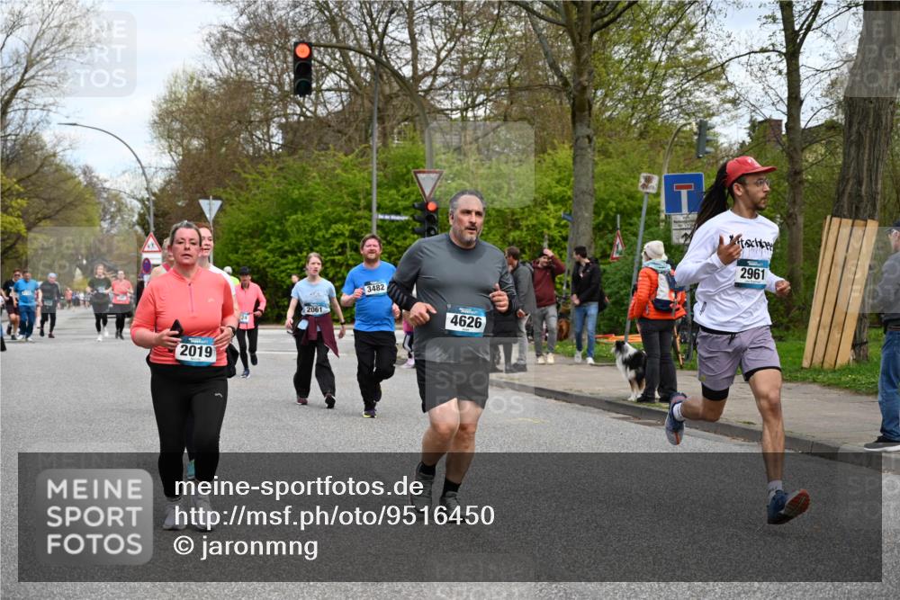 12.04.2026 - 45. Internationalen Wilhelmsburger Insellauf J. Mangold http://msf.ph/oto/9516450 12.04.2026 13:18:20 Ziel 3630, 5714, 4213, 2516, 2517, 4031, 3694, 2018, 2961, 3248, 2570, 2573, 3277, 3828, 4948, 5488, 5663, 4727, 5541, 4153, 3528, 3527, 4400, 4403, 3528, 3527, 4400, 4403, 4556, 4626, 2019, 3940, 3482, 3524, 2572, 3587, 4734, 2061, 4020 meine-sportfotos.de